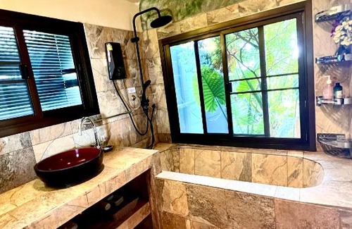 Hin Hong Villa | Lotus Paradise Villa