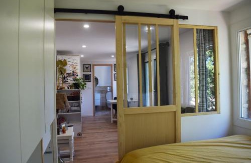 Vins-sur-Caramy Apartment | Lou Carami - Studio rénové dans village Provençal