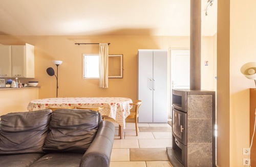 Villedieu Apartment | Lou Pavoun - Lavande a lovely gîte