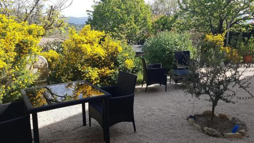 Gargas Apartment | Lou pichoun studio au coeur d'un village provençal