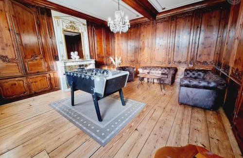 Arneke House | Louez une Maison de Maître pour 11 Pers. à Arneke - Jardin, WiFi et Proche Commerces - FR-1-510-219