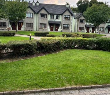 Mohill House | Lough Rinn - Mac Raghnaill Court