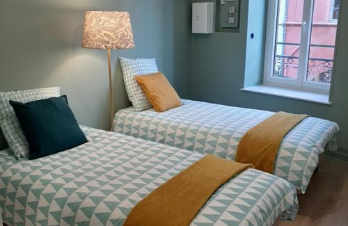 Louhans Apartment | LOUHANS Les Petites Arcades avec ses deux appartements coté seille et coté jardin