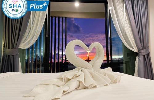 Mai Khao Hotel | Louis' Runway View Hotel - SHA Extra Plus