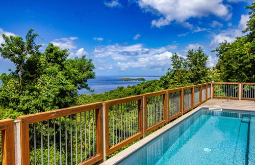 Bouillante Cottage | Loup Blanc - One Bedroom Cottage, Sleeps 2