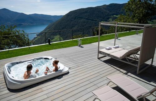 Tavernola Villa | Love Italy Homes - Villa Sebino Relais