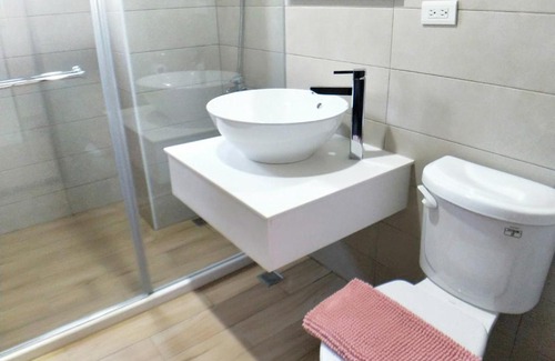 Sail Rock Beach House | Love Summer B&B