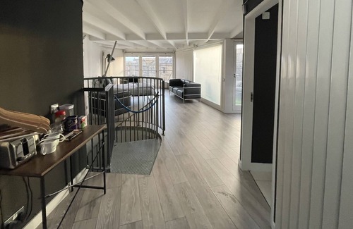 Newington Apartment | Lovely 1-Bed Apartment in Edinburgh