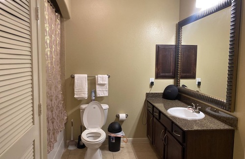 Spring Branch East Apartment | Lovely-1 Bedroom Rental Unit With a Poolside View