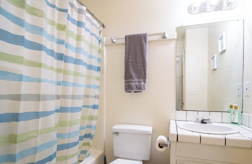 Porterville Apartment | Lovely 2 bedroom 2 bath apartment