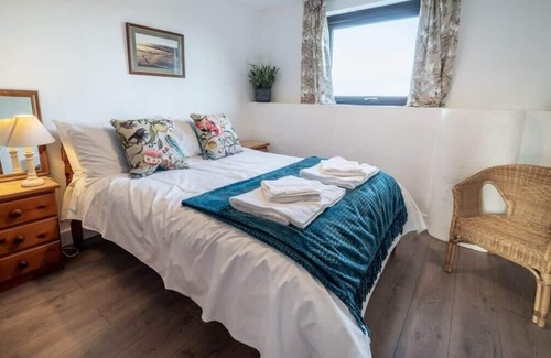 Widemouth Bay House | Lovely 2 Bedroom Holiday Cottage nr Bude