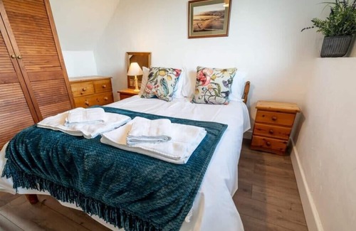 Widemouth Bay House | Lovely 2 Bedroom Holiday Cottage nr Bude