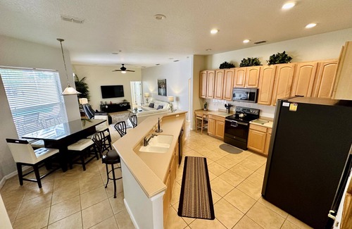 Highlands Reserve House | Lovely 5 Bed Pool Home with Game Room-618NHD