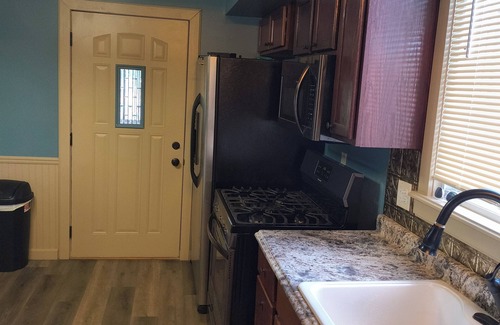 Vassar House | Lovely 5-bedroom house with AC in charming Vassar sleeps 10 comfortably