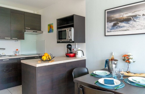 Saint-Brevin-les-Pins Apartment | Lovely apartment for 4 people with WIFI, TV and balcony