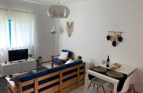 Quiaios Apartment | Lovely and Cozy Quiaios 1 Bed Apartment
