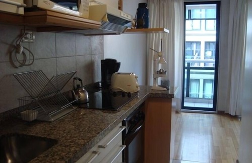 Buenos Aires Central Business District Apartment | Lovely and Full Furnished Apartment for Two Pax Near Teatro Colon, and Recoleta