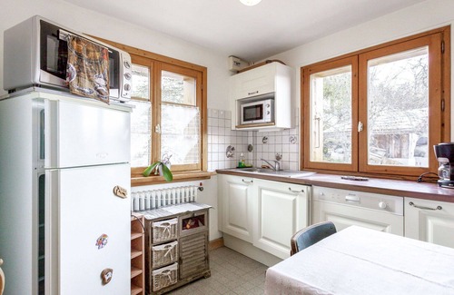 Saint-Gervais-les-Bains Apartment | Lovely apartment for 4 guests with WIFI, TV, balcony and parking