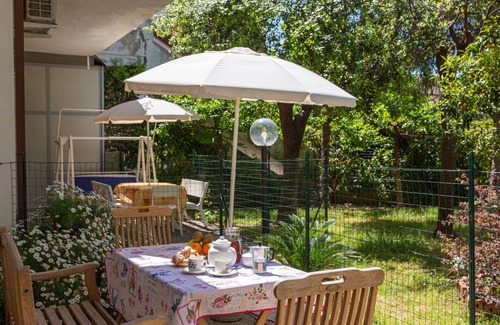 Francavilla al Mare Apartment | Lovely apartment for 4 people with WIFI, A/C, TV and terrace