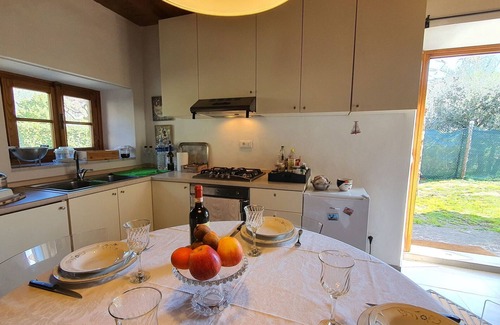 Villabuona Villa | Lovely apartment in villa for 4 guests with WIFI and pets allowed, close to Lucca