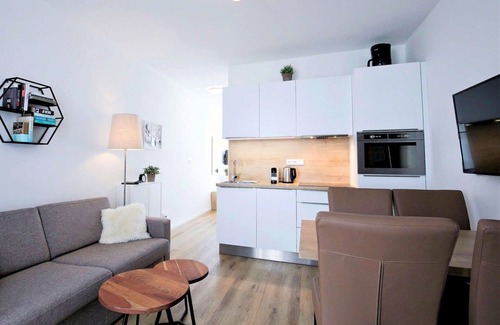 Lojzova Paseka Apartment | Lovely apartment for 2 guests with WIFI, TV, balcony, pets allowed and parking