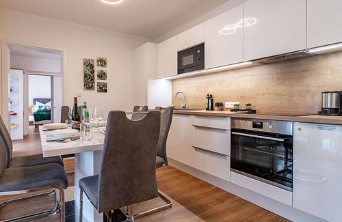 Frymburk Apartment | Lovely apartment for 4 guests with WIFI, TV, terrace and parking