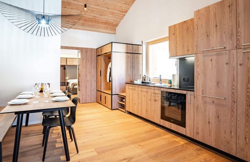 Granges Apartment | Lovely apartment for 6 people with WIFI, TV and pets allowed