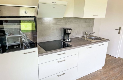 Hechthausen Apartment | Lovely apartment for 4 guests with WIFI, pool, TV, terrace and pets allowed