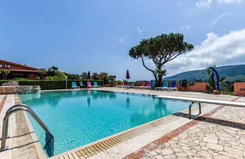 Naregno Apartment | Lovely apartment for 4 people with A/C, pool, WIFI, terrace and parking