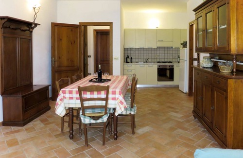 Santa Luce Apartment | Lovely apartment for 6 guests with WIFI, pool, TV, terrace, pets allowed and parking