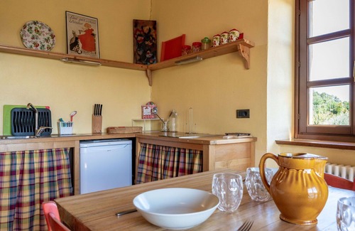 Cortemilia Apartment | Lovely apartment for 18 people with pool, WIFI, patio and pets allowed