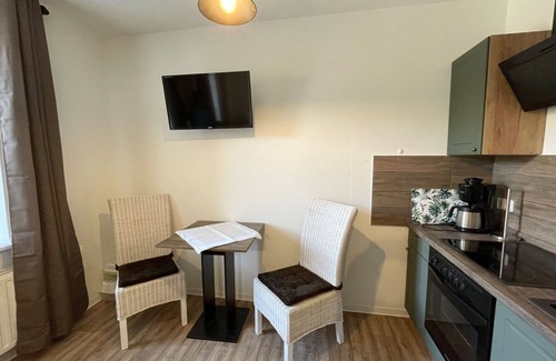 Waltersdorf Apartment | Lovely apartment for 2 people with WIFI, TV and pets allowed