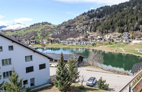 Laax Apartment | Lovely apartment for 3 people with pool, WIFI, TV, balcony, pets allowed and panoramic view