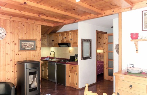 Paquier Apartment | Lovely apartment for 4 guests with WIFI, TV, balcony and pets allowed