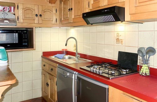 Paquier Apartment | Lovely apartment for 4 guests with WIFI, TV, balcony and pets allowed