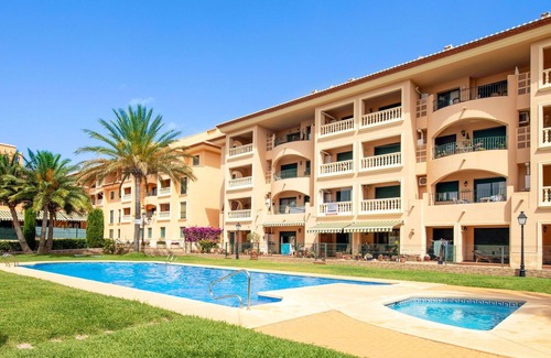 Aduanas Apartment | Lovely apartment for 6 people with pool, A/C, TV and balcony