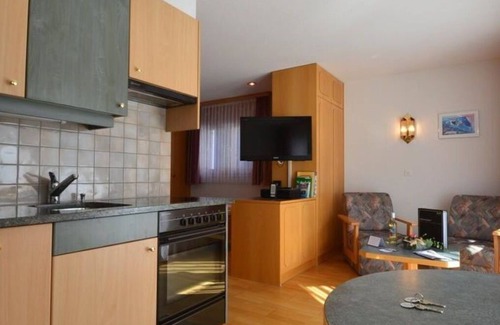 Saas-Fee Apartment | Lovely apartment for 2 people with WIFI, TV and balcony