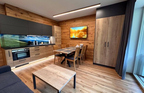 Pec pod Snezkou Apartment | Lovely apartment for 5 people with WIFI, TV, terrace, panoramic view and parking