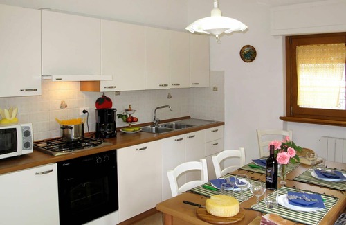 Santa Lucia Apartment | Lovely apartment for 10 guests with WIFI, TV and terrace