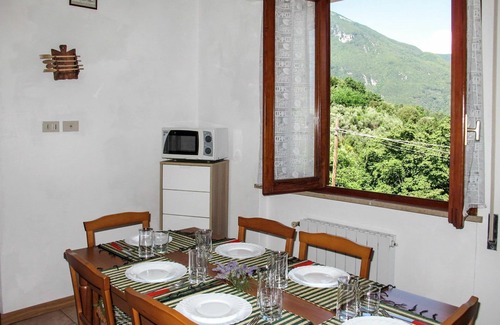Santa Lucia Apartment | Lovely apartment for 10 guests with WIFI, TV and terrace
