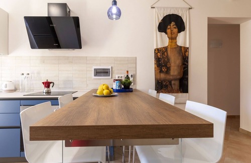 Isolotto Apartment | Lovely apartment for 7 guests with A/C, WIFI, TV, balcony and panoramic view