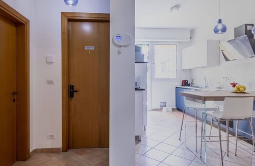 Isolotto Apartment | Lovely apartment for 7 guests with A/C, WIFI, TV, balcony and panoramic view