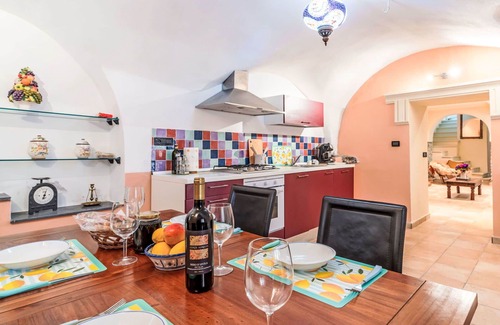 Pietrabruna House | Lovely apartment in villa for 2 people with WIFI