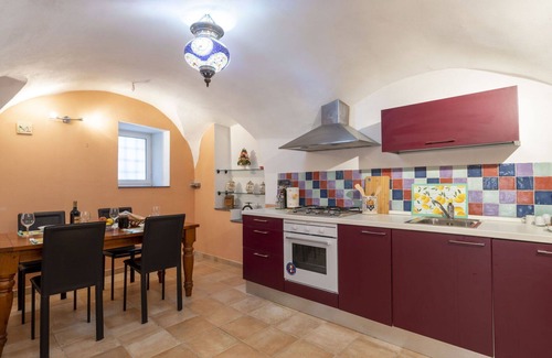 Pietrabruna House | Lovely apartment in villa for 2 people with WIFI