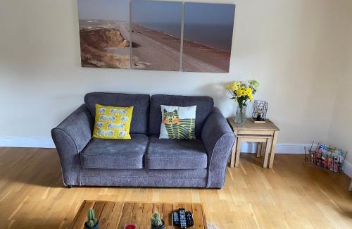 Weybourne Apartment | Lovely apartment in beautiful coastal village