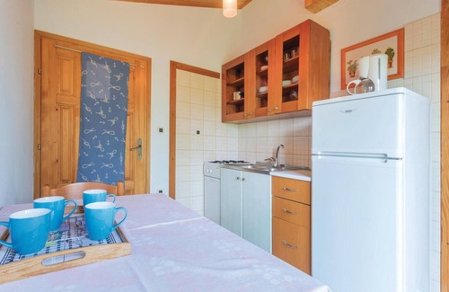 Valbandon Apartment | Lovely apartment in Fazana with WiFi