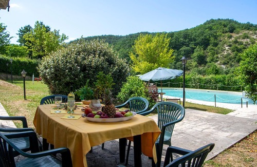 Apecchio Apartment | Lovely apartment in Apecchio PU