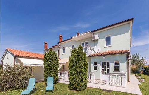 Valtura Apartment | Lovely Apartment In Valtura With Wifi