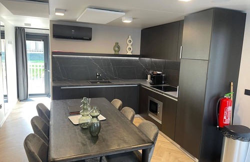 Ossiach House | Lovely apartment in villa for 6 guests with WIFI, TV and terrace