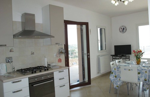 Pantai Apartment | Lovely apartment for 7 guests with TV and terrace